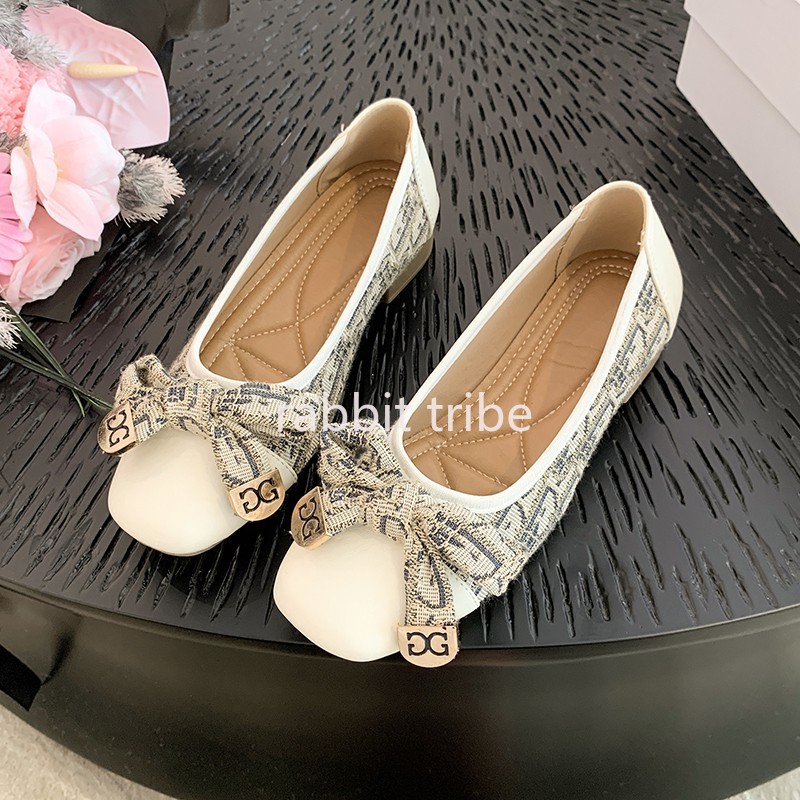 Confortável francês das mulher - Embroidery Print avaliação e preço
