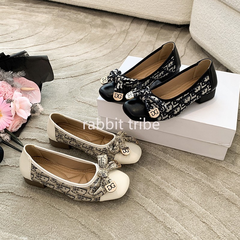 Confortável francês das mulher - Embroidery Print avaliação e preço